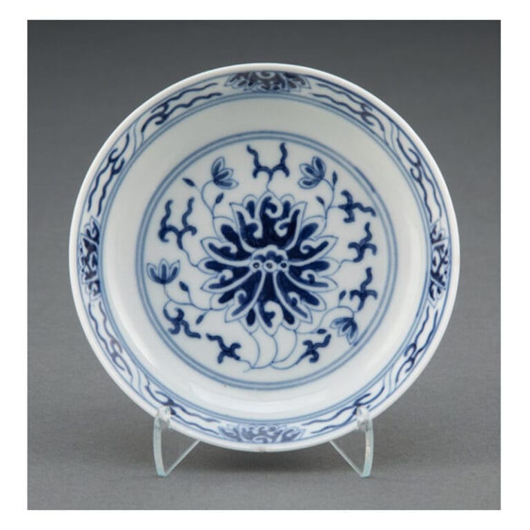 A Chinese Blue and White Three Friends Dish, Qing Dynasty