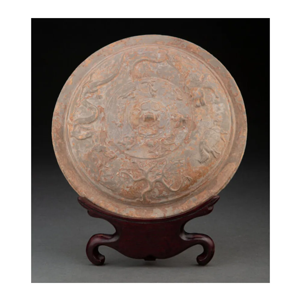 A Chinese Ceramic Vessel Cover