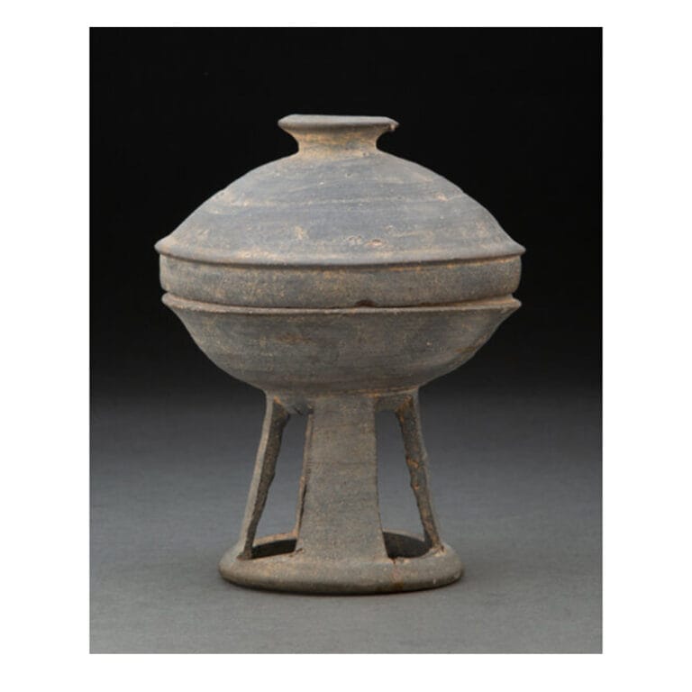 A Chinese Stoneware Dou