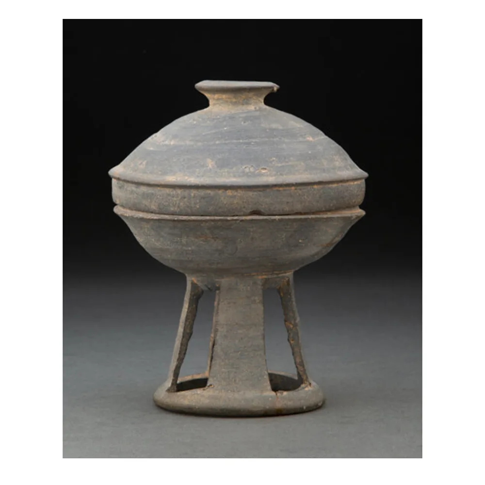 A Chinese Stoneware Dou